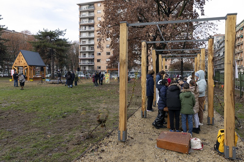 2025_12_17 inaugurazione giardino della scuola elementare Don Milani