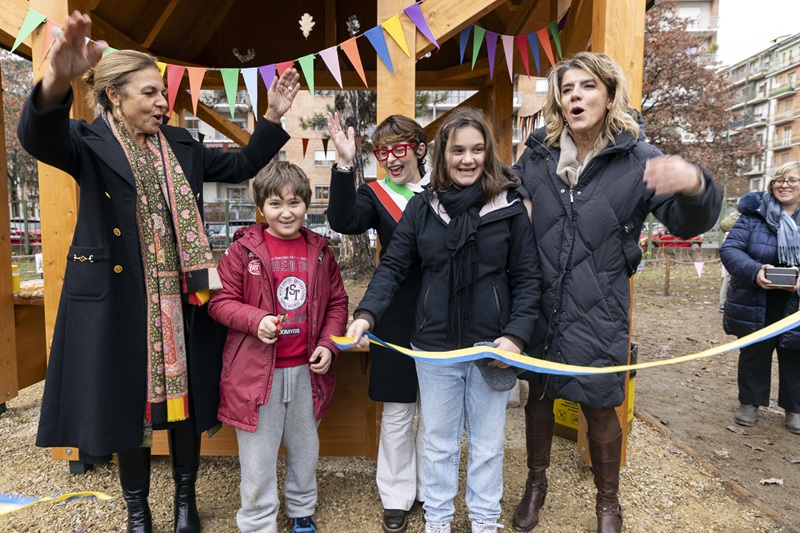 2025_12_17 inaugurazione giardino della scuola elementare Don Milani